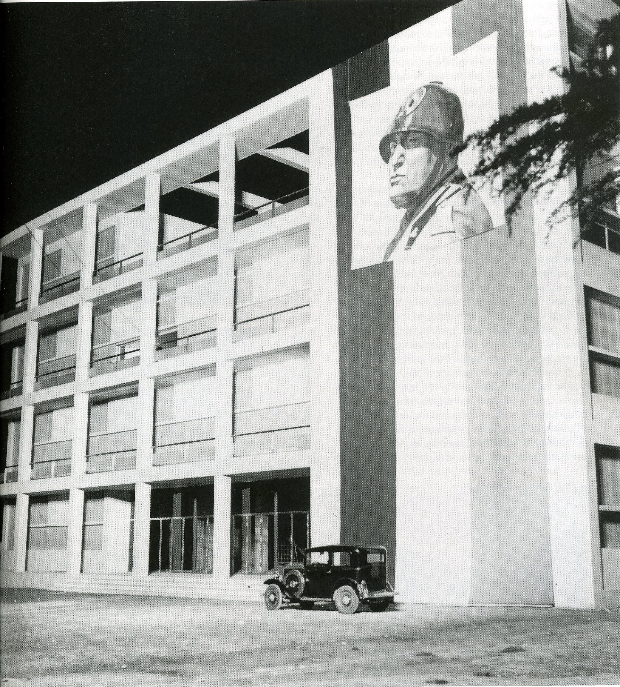fascio037 Casa Del Fascio by Terragni, Como, 1930.