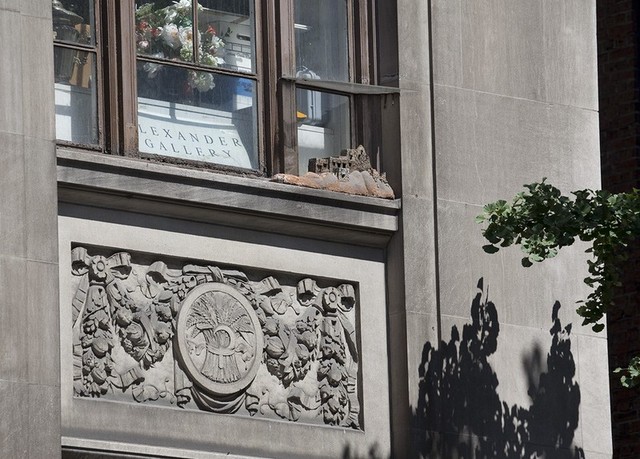 81_11a-c_windowledge_1_640