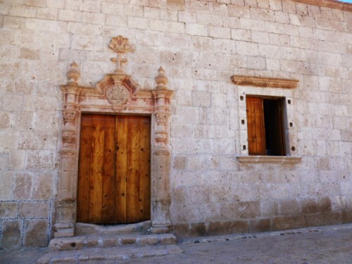 On_stone_on_wood_1_miti